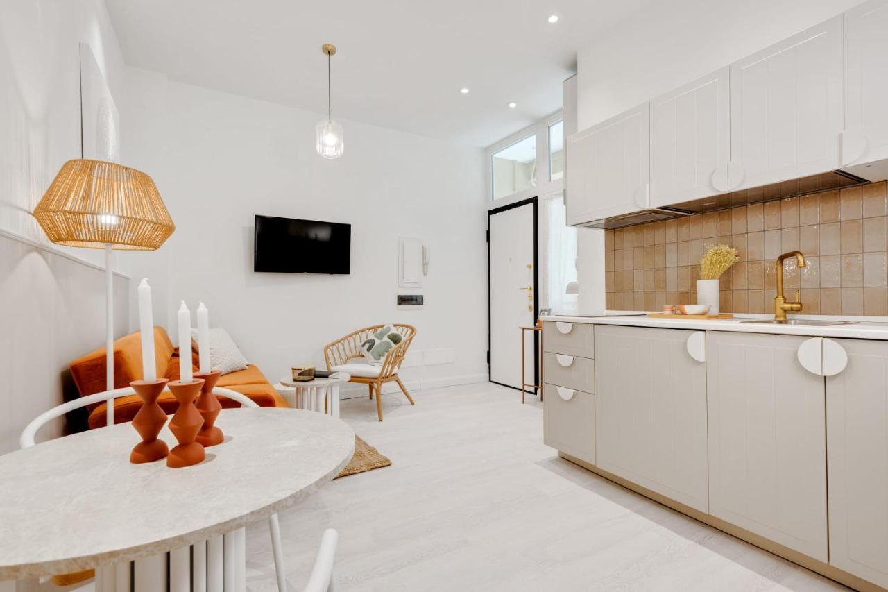 New And Design Flat In The Hearth Of Milan Villa Bagian luar foto
