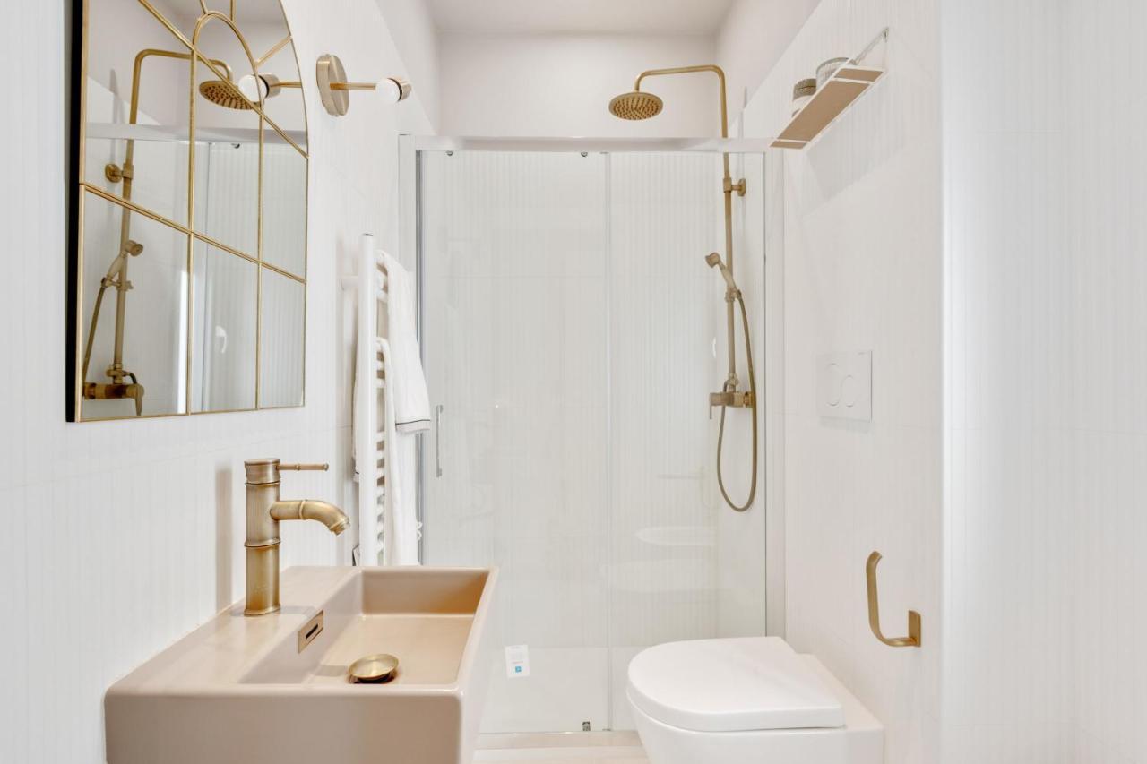 New And Design Flat In The Hearth Of Milan Villa Bagian luar foto
